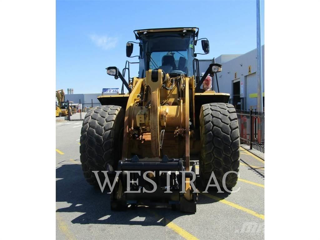 CAT 966M Pyöräkuormaajat