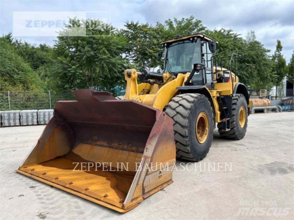 CAT 966M Pyöräkuormaajat