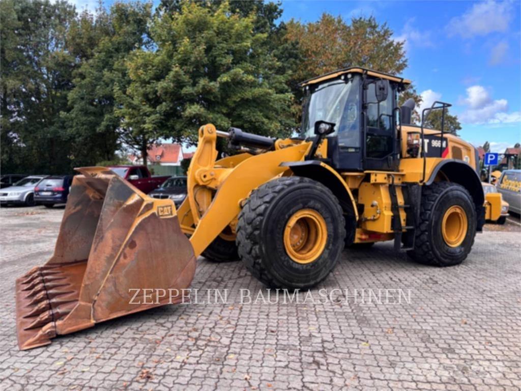 CAT 966M Pyöräkuormaajat