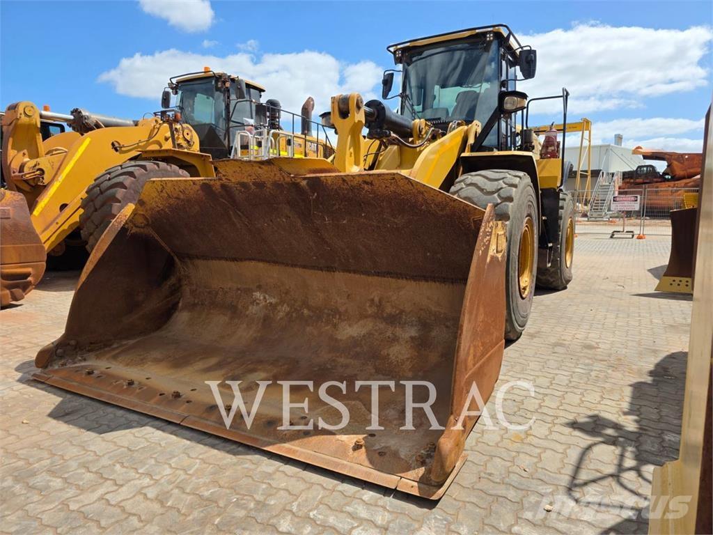 CAT 966M Pyöräkuormaajat