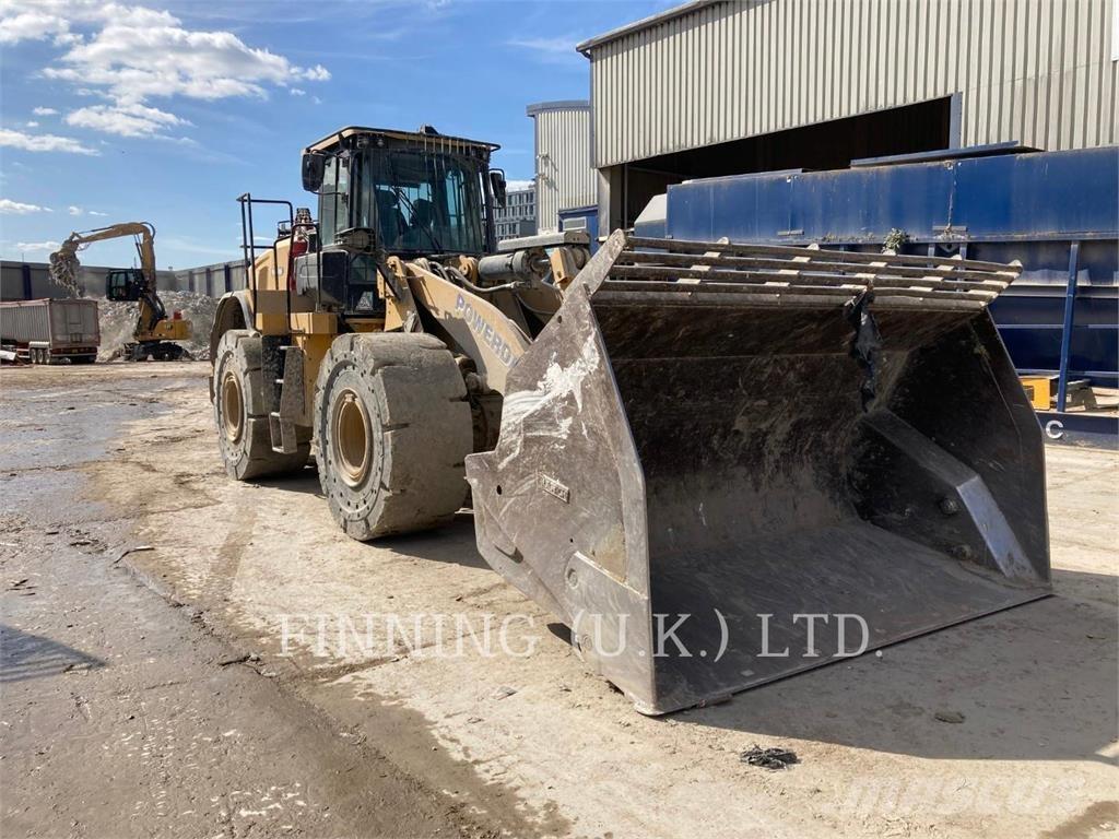 CAT 966M HL Pyöräkuormaajat