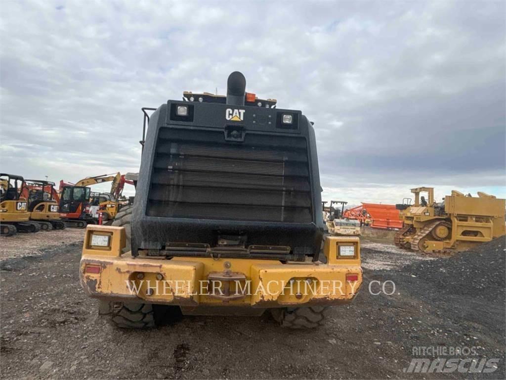 CAT 966M QC 3V Pyöräkuormaajat