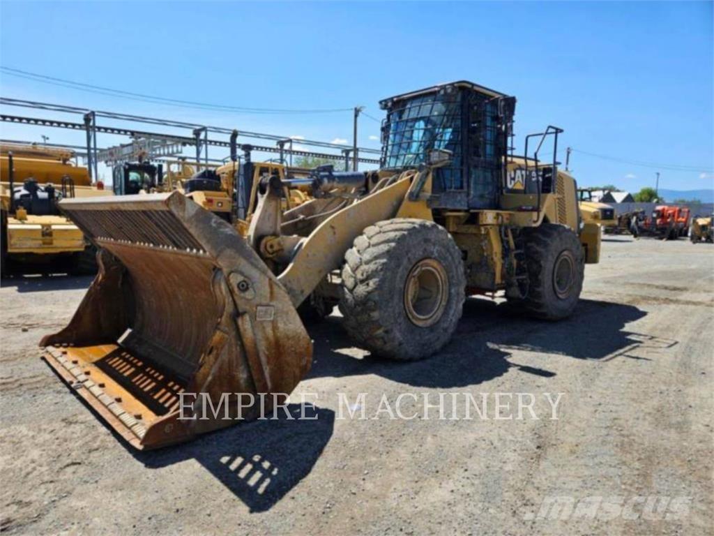 CAT 966M WH Pyöräkuormaajat