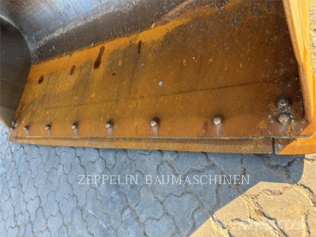 CAT 966XE Pyöräkuormaajat