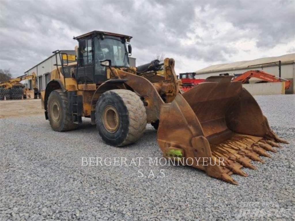CAT 972K Pyöräkuormaajat