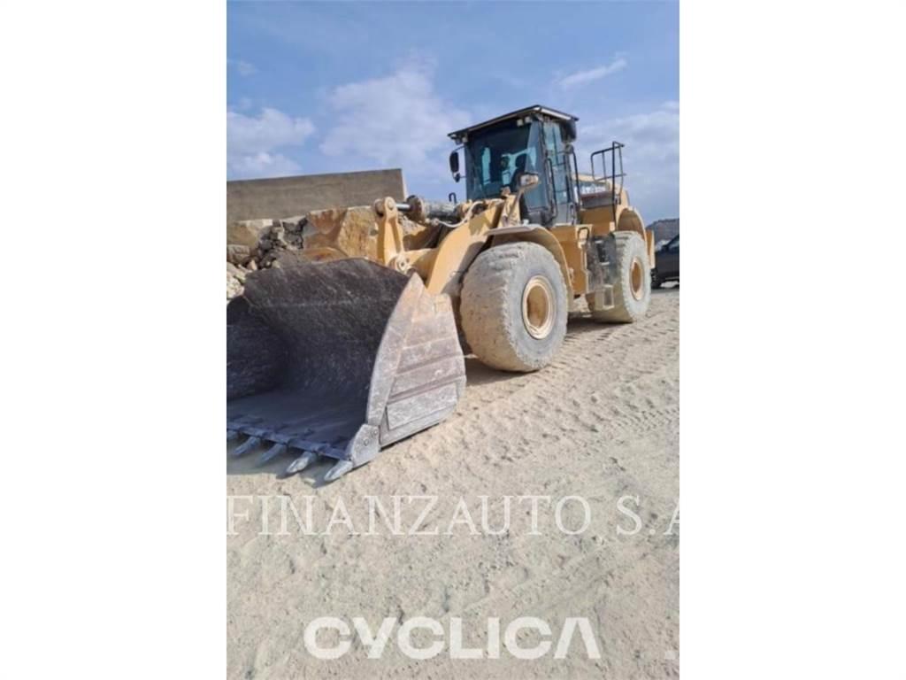 CAT 972K Pyöräkuormaajat
