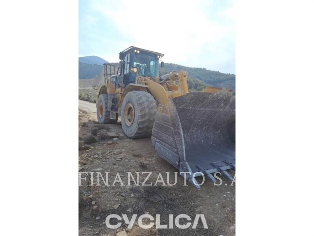 CAT 972K Pyöräkuormaajat