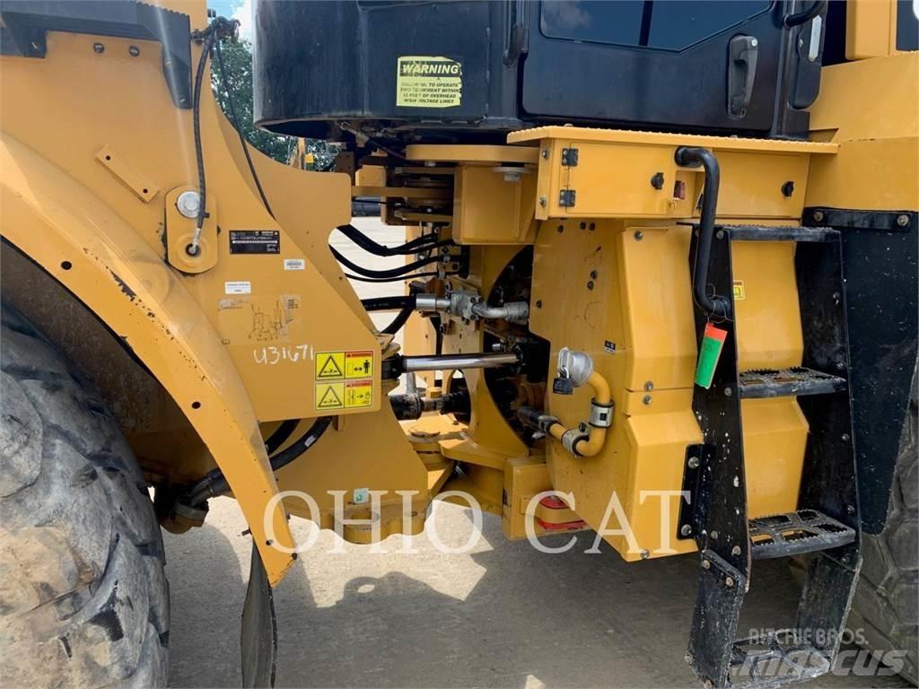 CAT 972M Pyöräkuormaajat