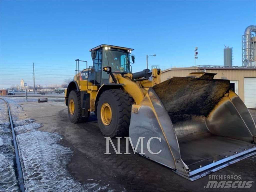 CAT 972M Pyöräkuormaajat