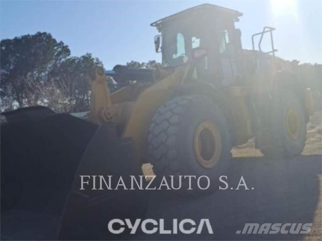 CAT 972M Pyöräkuormaajat