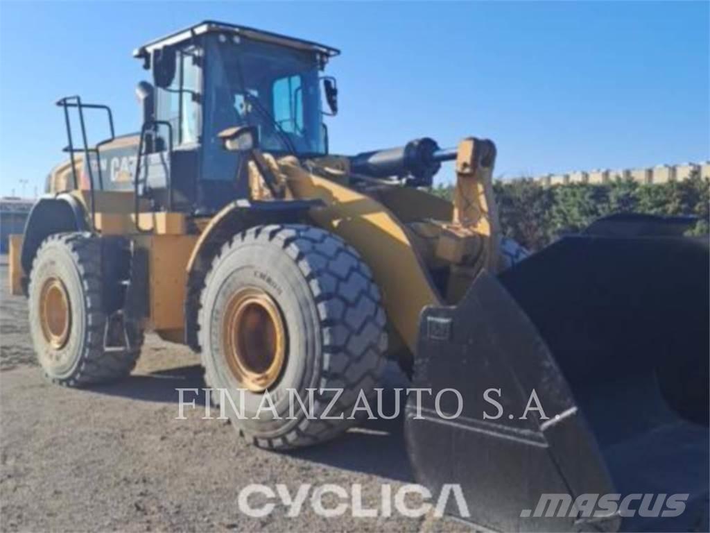 CAT 972M Pyöräkuormaajat