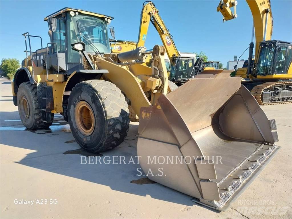 CAT 972M Pyöräkuormaajat