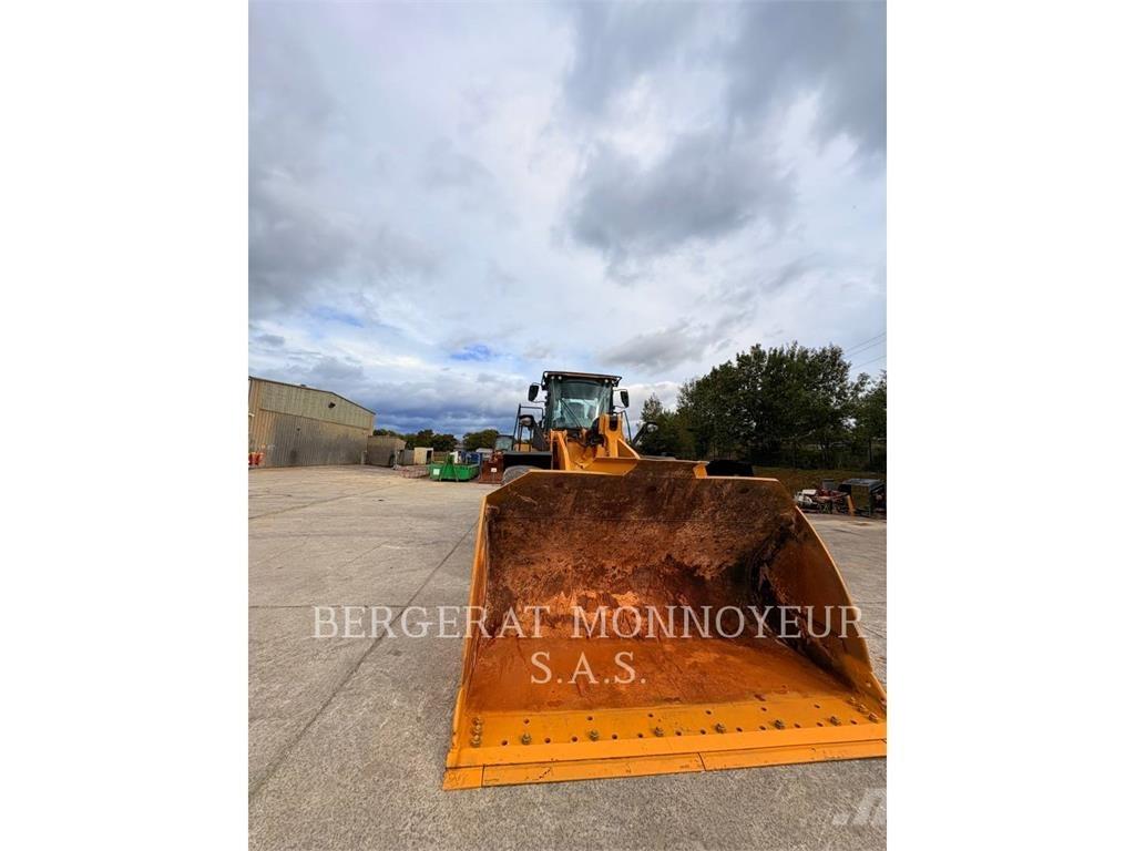CAT 972M Pyöräkuormaajat