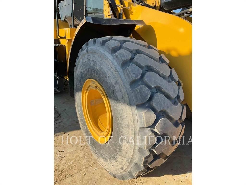 CAT 972M Pyöräkuormaajat