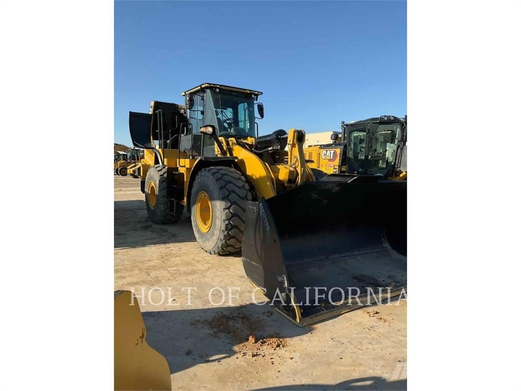 CAT 972M Pyöräkuormaajat