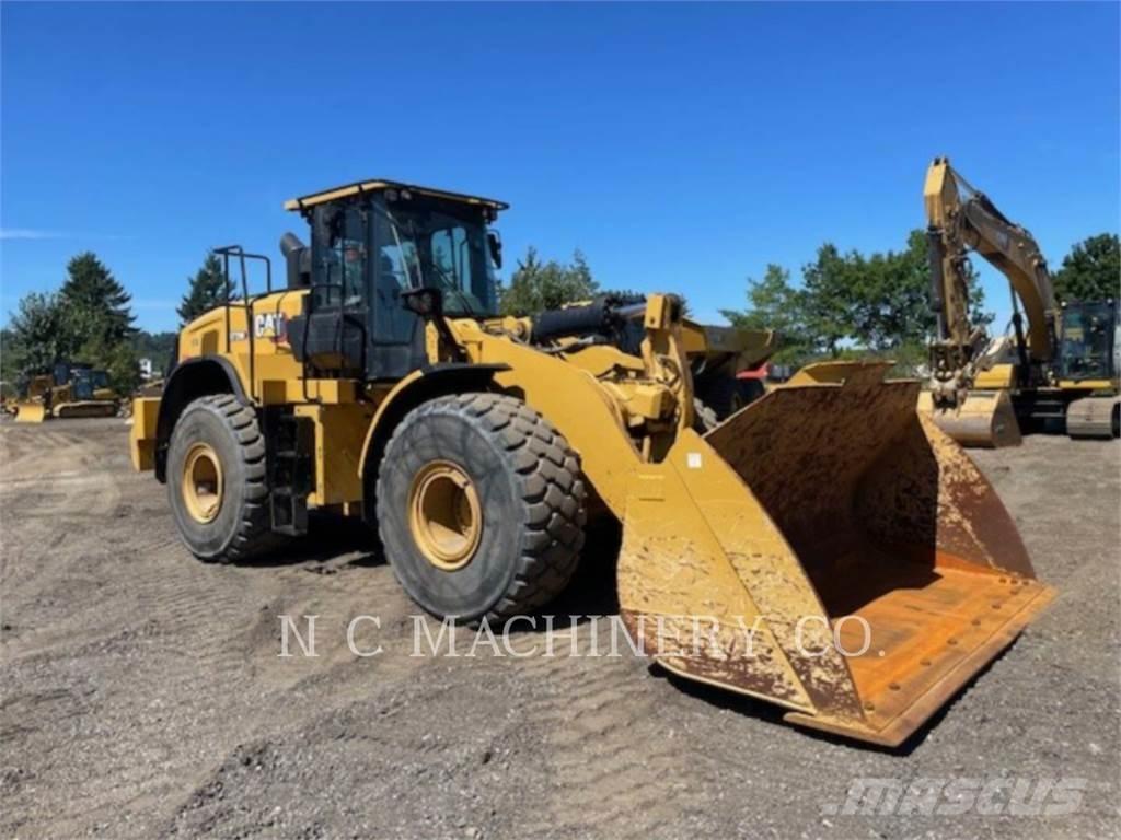 CAT 972M Pyöräkuormaajat