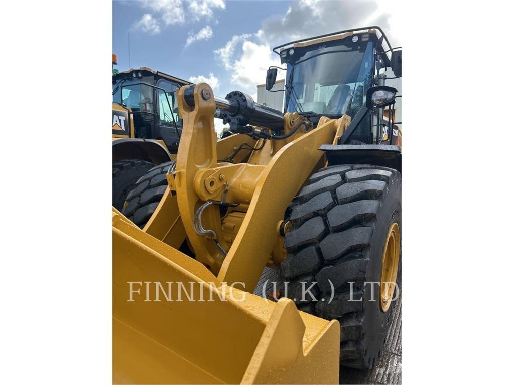CAT 972M Pyöräkuormaajat