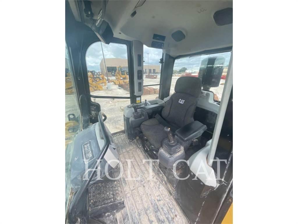 CAT 973K Telakuormaajat