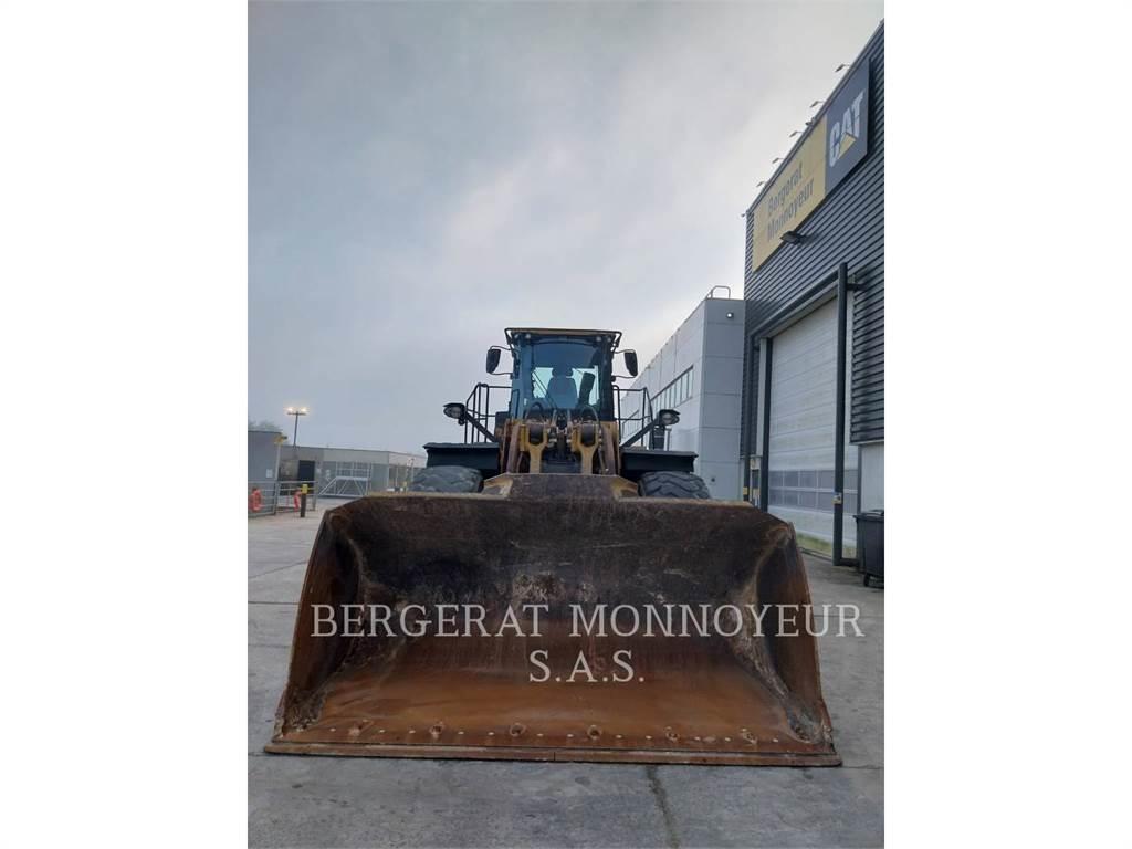 CAT 980M Pyöräkuormaajat