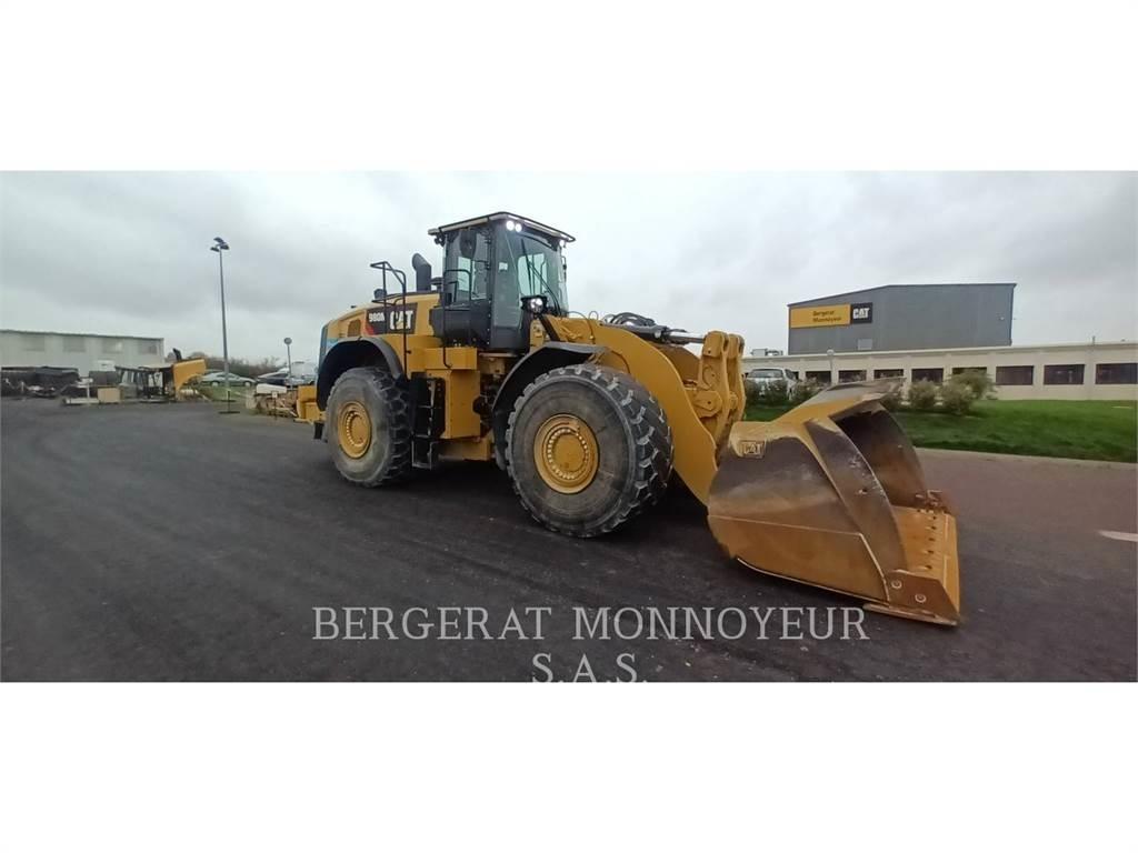 CAT 980M Pyöräkuormaajat