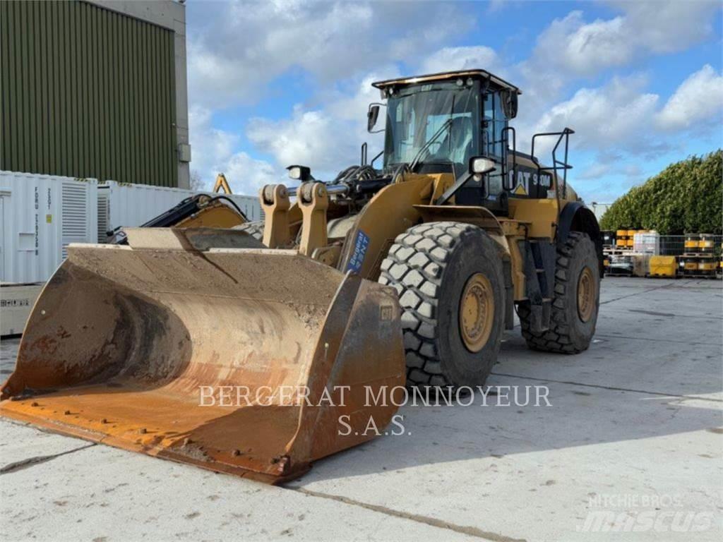 CAT 980M Pyöräkuormaajat