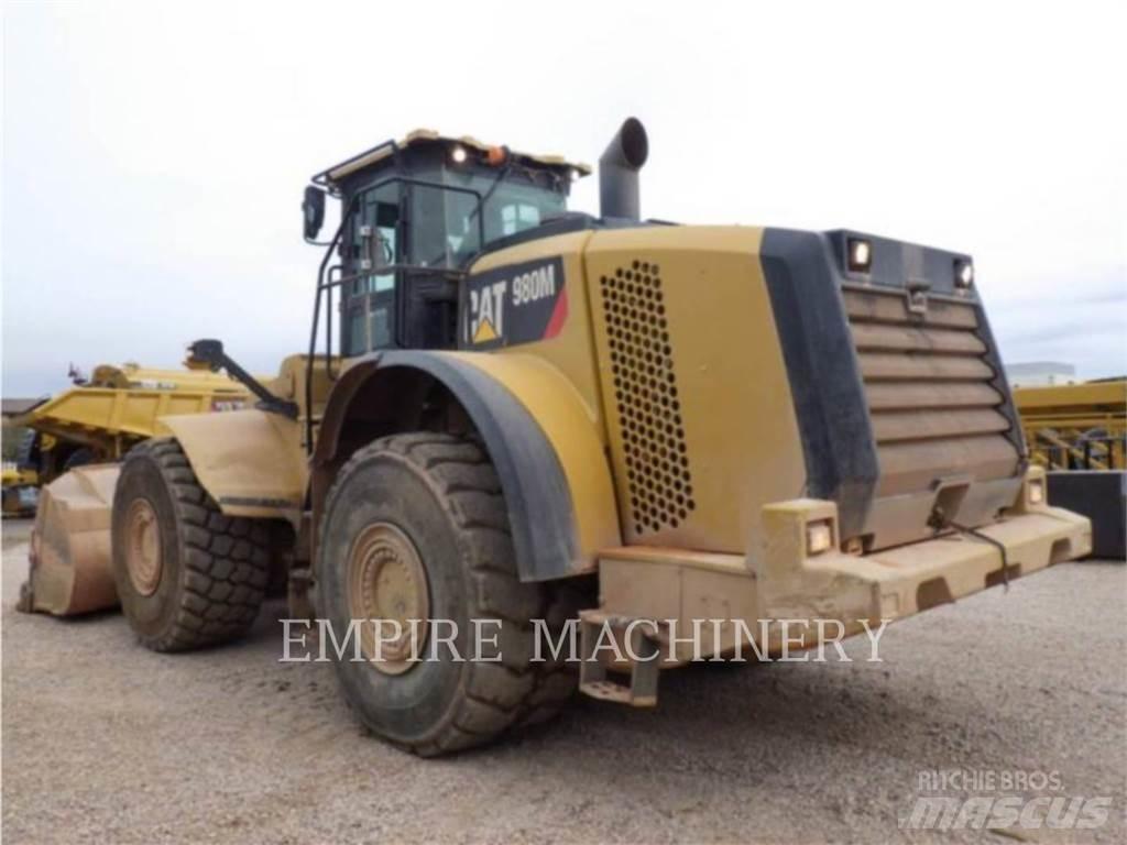 CAT 980M Pyöräkuormaajat