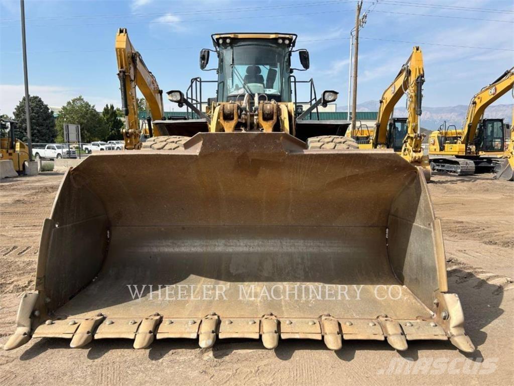 CAT 980M Pyöräkuormaajat