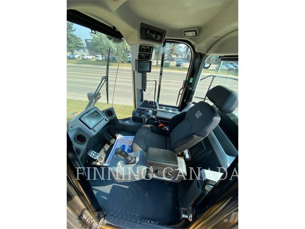 CAT 980M Pyöräkuormaajat