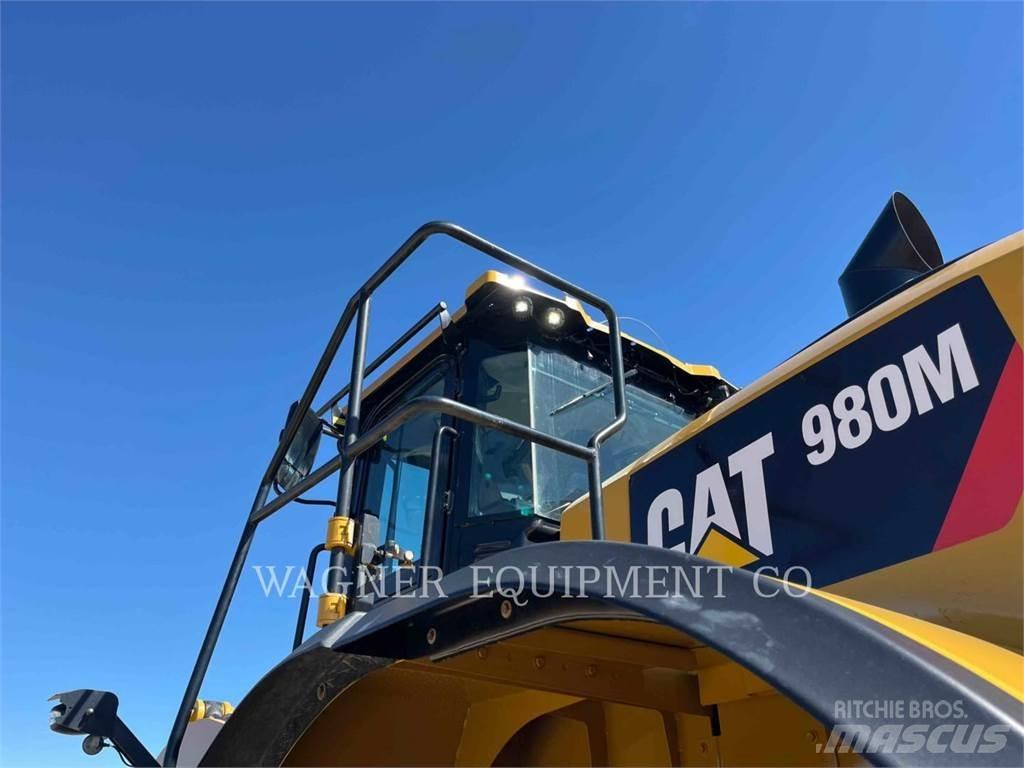 CAT 980M Pyöräkuormaajat