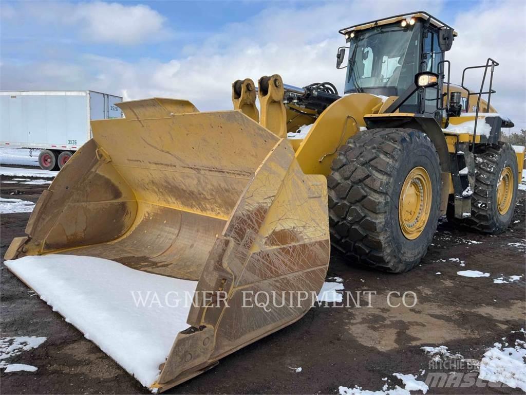 CAT 982 Pyöräkuormaajat