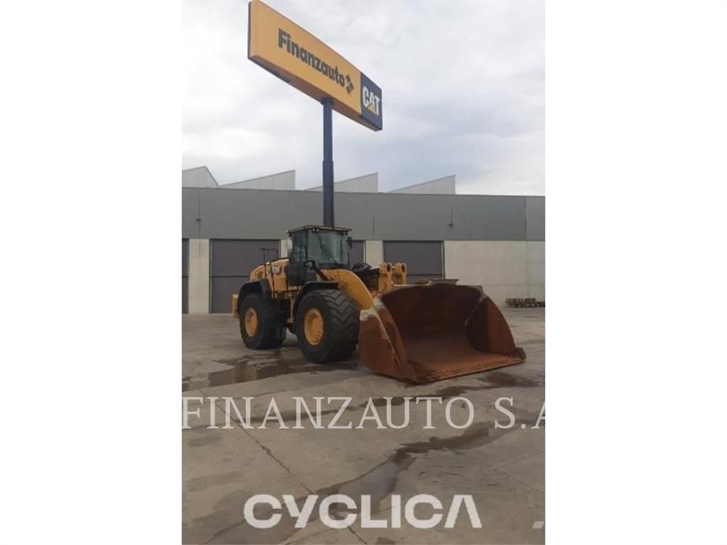 CAT 982M Pyöräkuormaajat