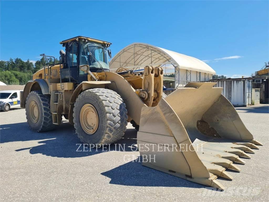 CAT 982M Pyöräkuormaajat