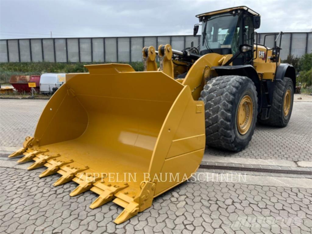 CAT 982M Pyöräkuormaajat
