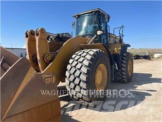 CAT 982M Pyöräkuormaajat