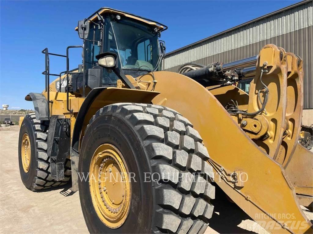 CAT 982M Pyöräkuormaajat