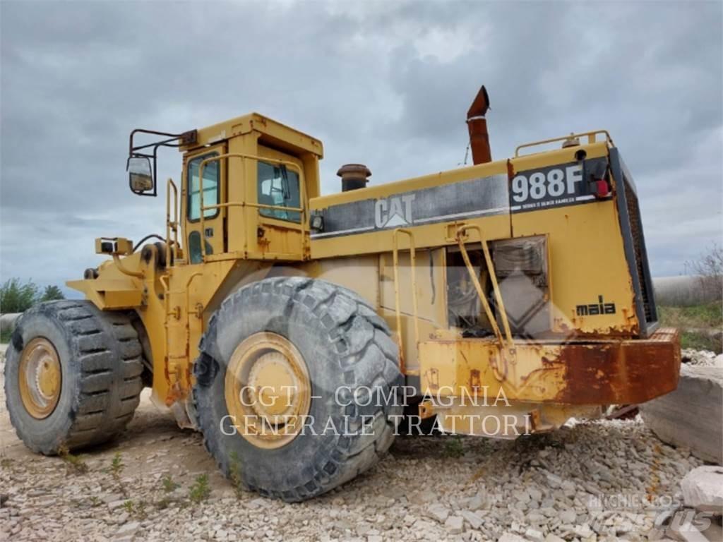 CAT 988 Pyöräkuormaajat