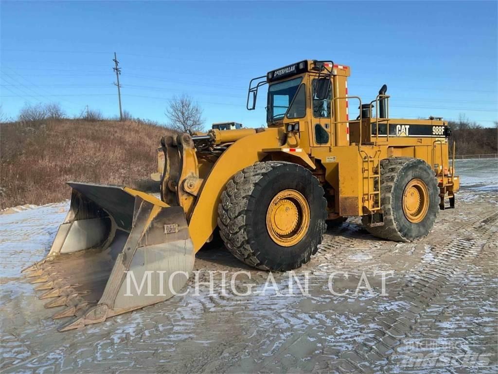 CAT 988F Pyöräkuormaajat