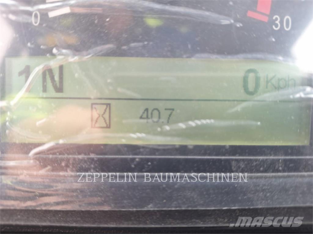 CAT 988GC Pyöräkuormaajat