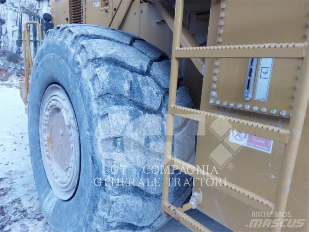 CAT 988H Pyöräkuormaajat