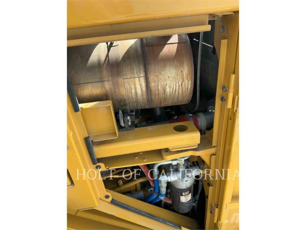 CAT 988K Pyöräkuormaajat