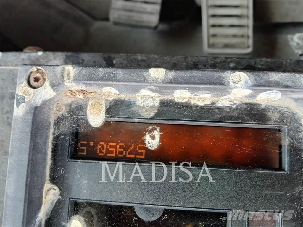 CAT 992G Pyöräkuormaajat