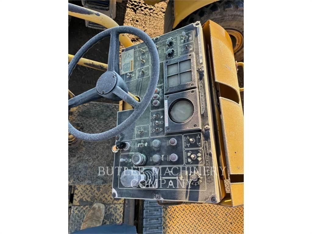 CAT AP-1000B Asfalttikoneet