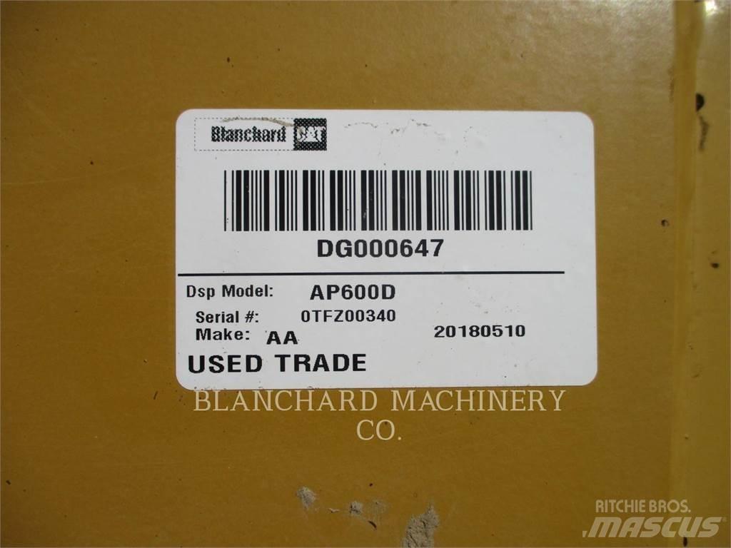 CAT AP-600D Asfalttikoneet