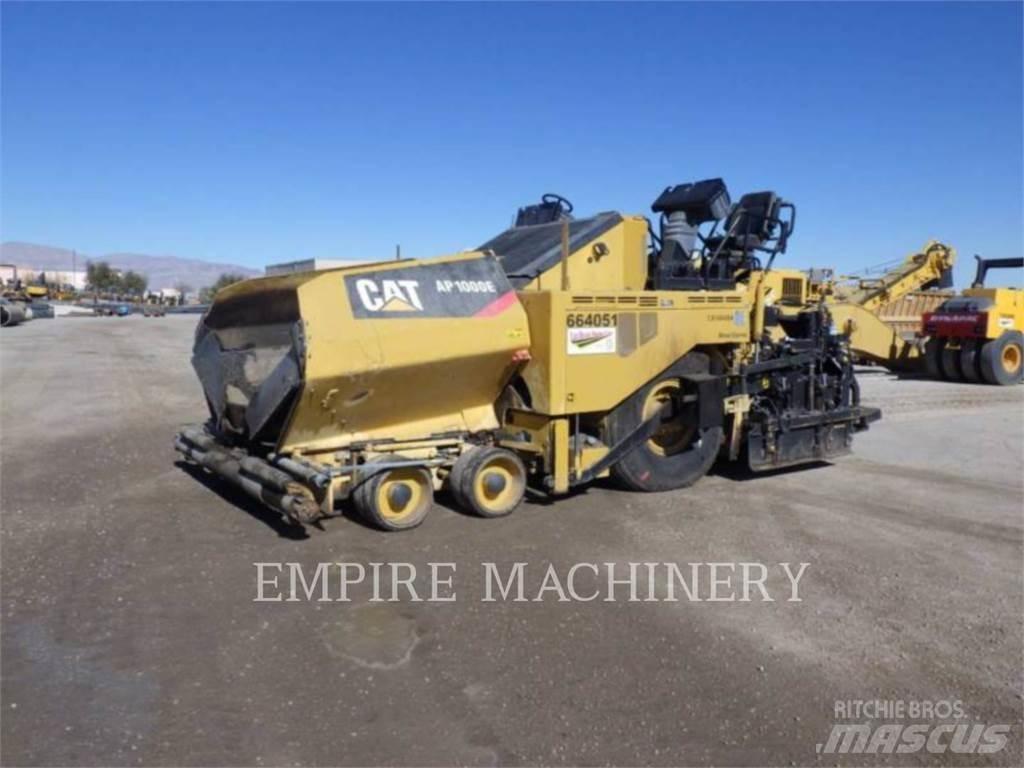 CAT AP1000E Asfalttikoneet