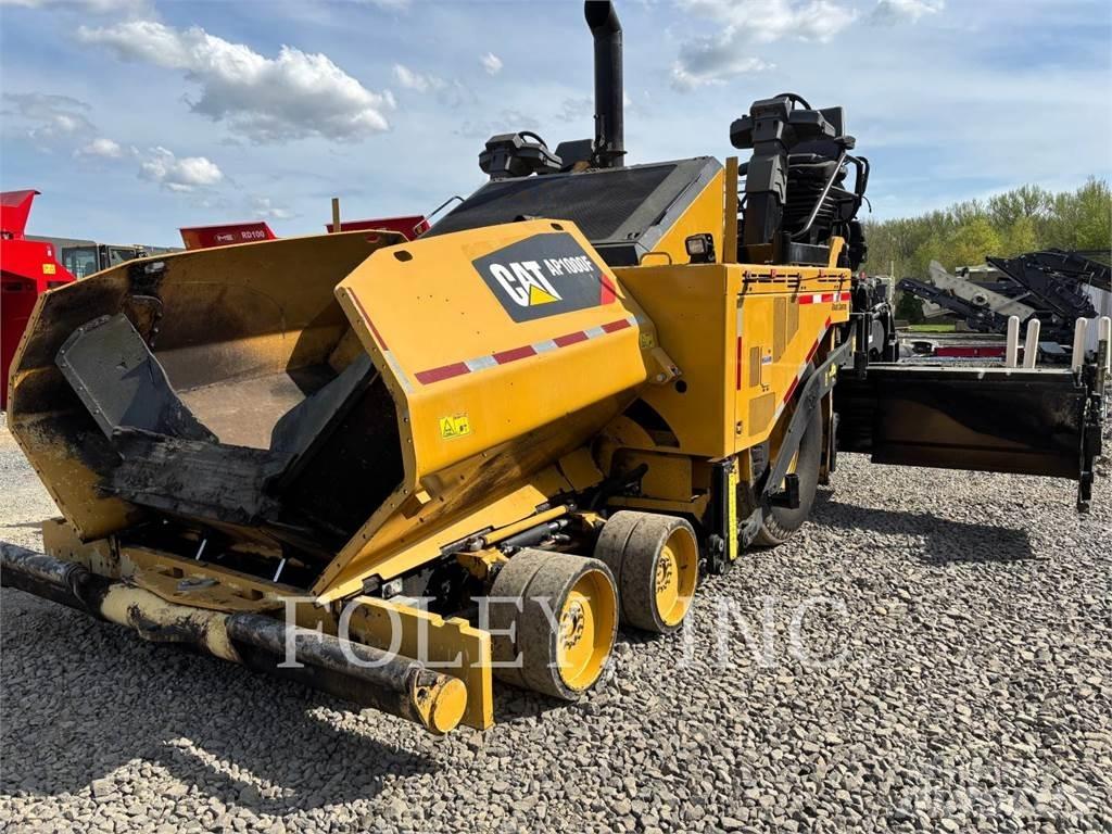 CAT AP1000F Asfalttikoneet