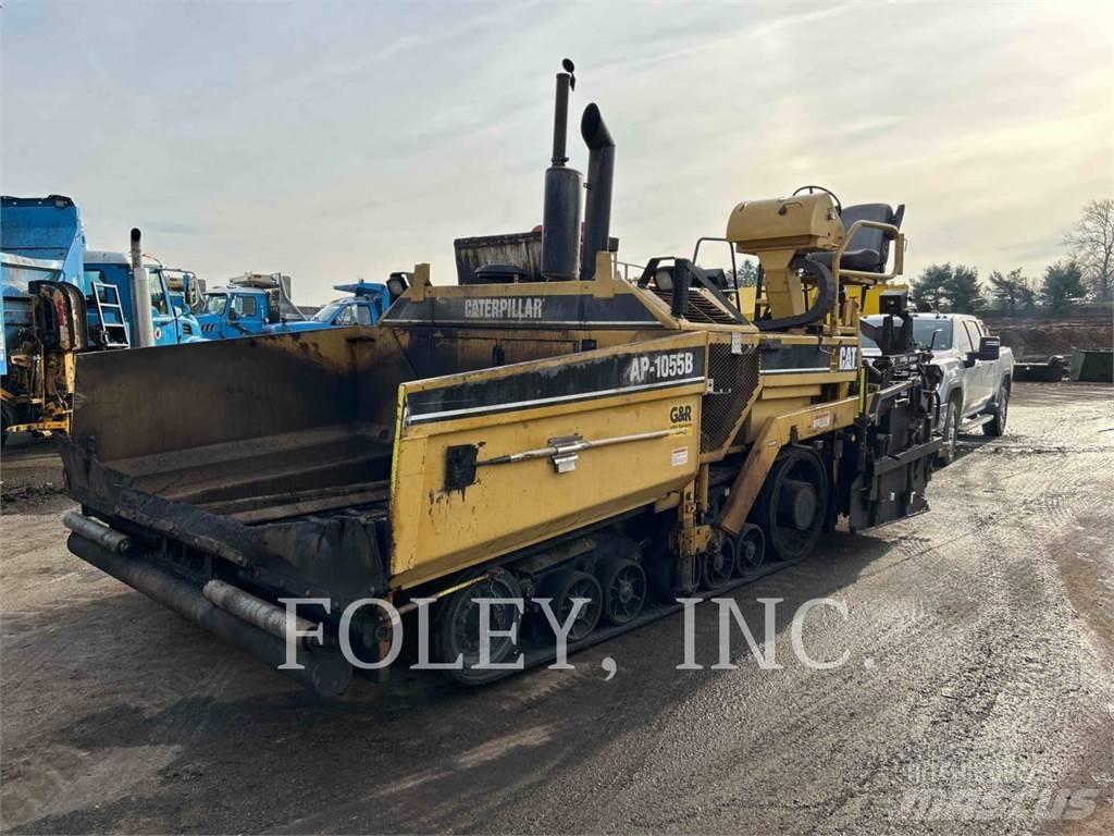CAT AP1055B Asfalttikoneet