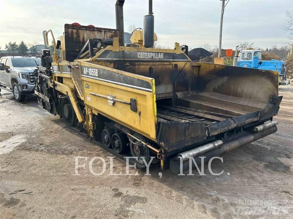 CAT AP1055B Asfalttikoneet