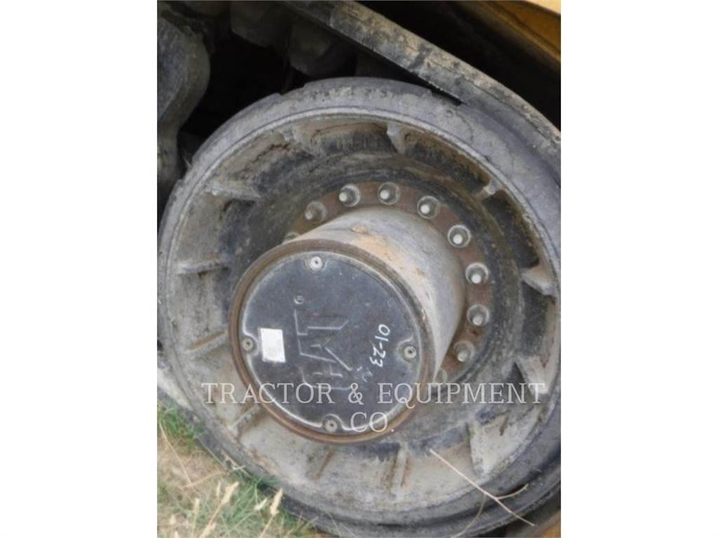 CAT AP1055D Asfalttikoneet