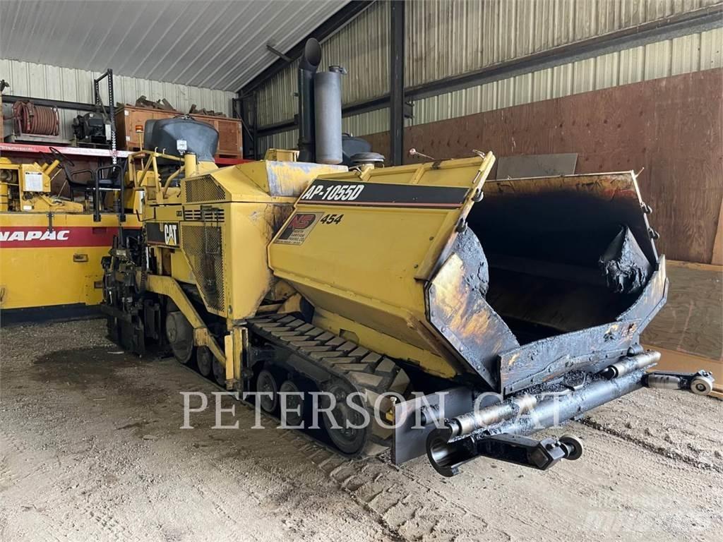 CAT AP1055D Asfalttikoneet