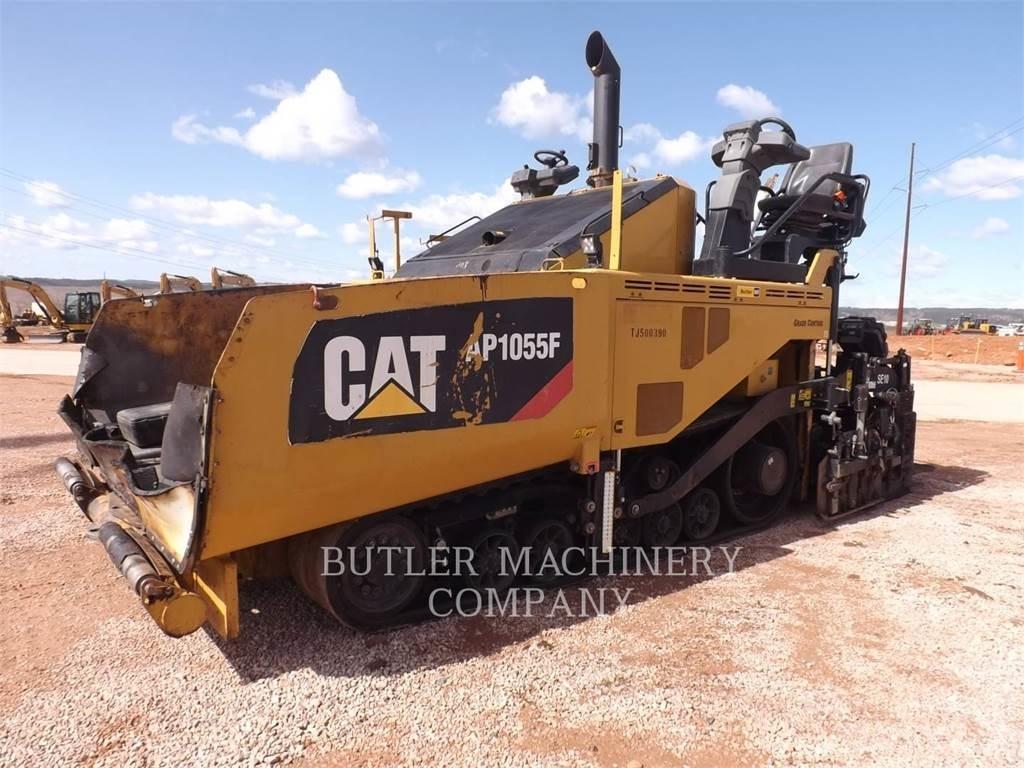 CAT AP1055F Asfalttikoneet
